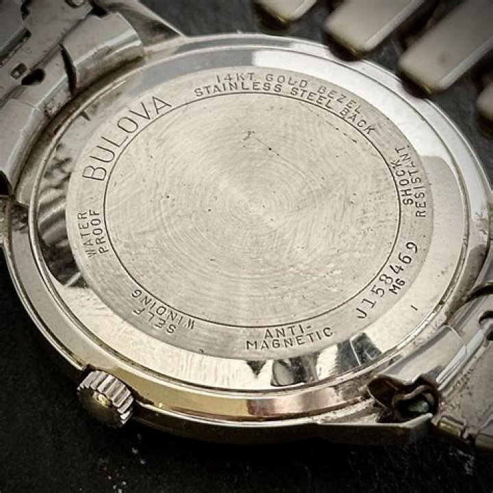 Are all Bulova watches self winding?