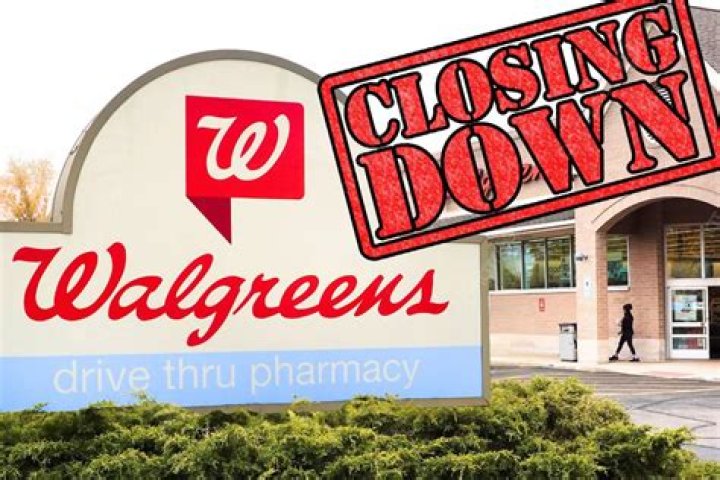 Are all Walgreens stores closing?