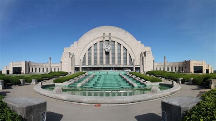 Are Cincinnati museums open?