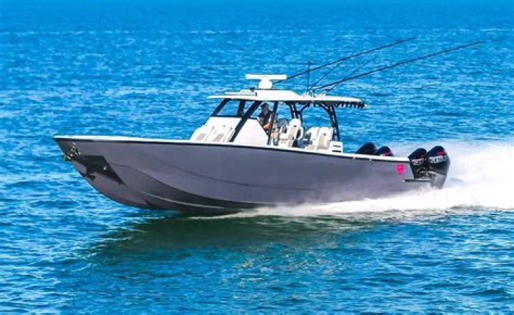 Are dual console boats good for fishing?