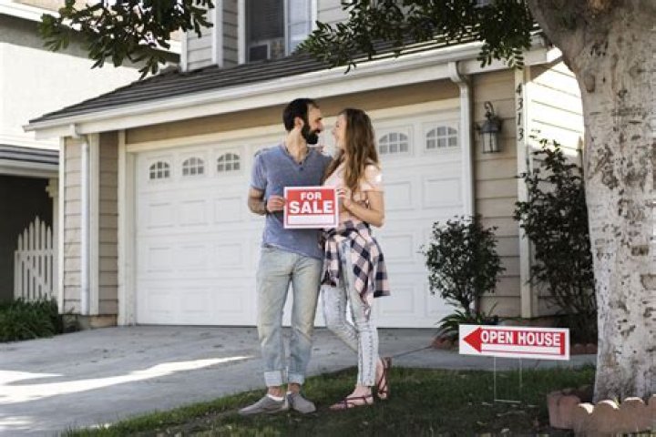 Are homes selling in Florida?