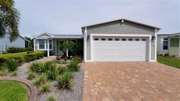 Are manufactured homes safe in Florida?
