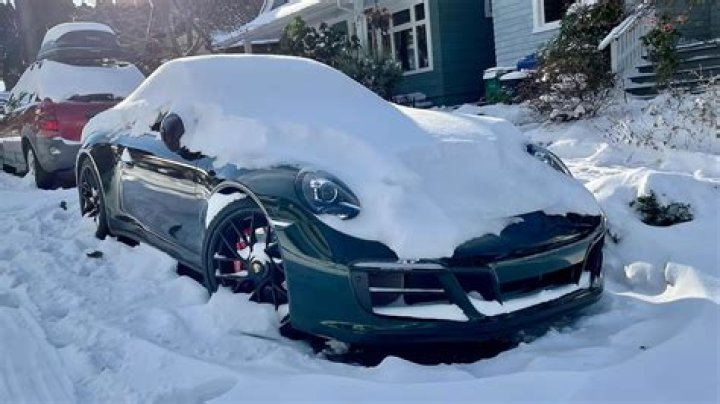 Are Porsches good in snow?