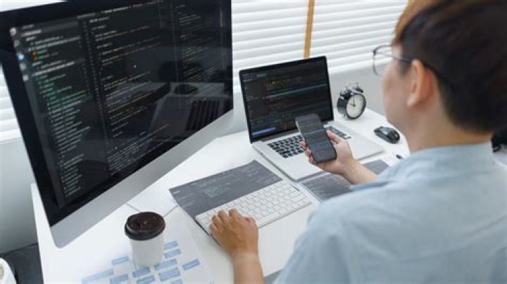 C'est quoi un progiciel en informatique ?