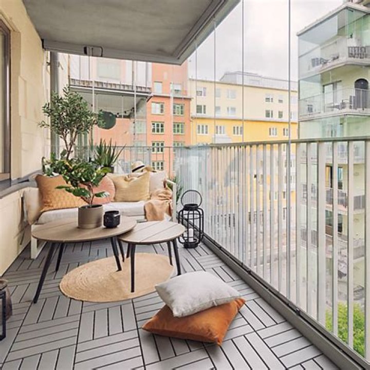 Can a balcony be inside?