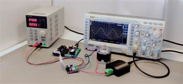 Can a oscilloscope measure current?