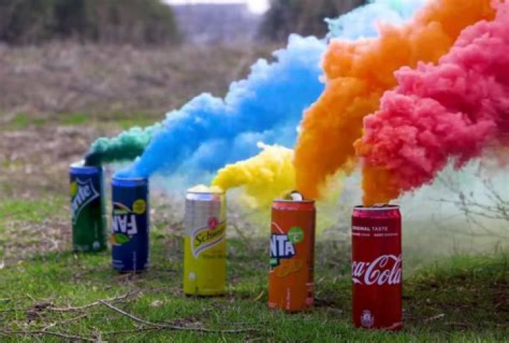 Can smoke bombs start a fire?