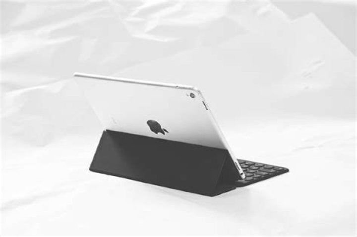 Can you code on an iPad pro?