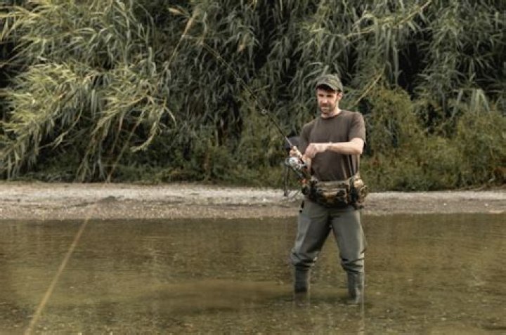 Can you fish in NY without a license?