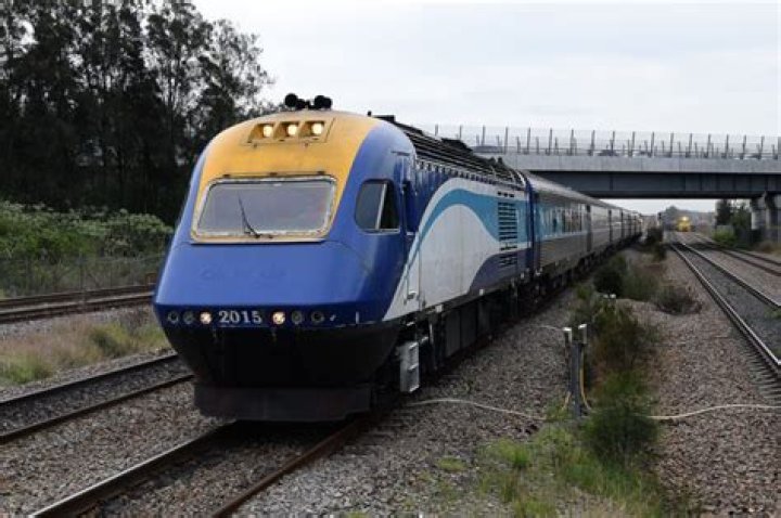 Can you get a train from Melbourne to Sydney?