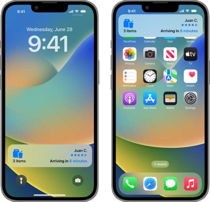 Can you have more than 4 items on iPhone dock?