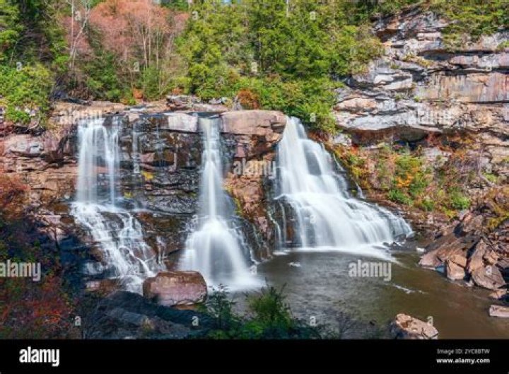 Can you swim in the Blackwater River?