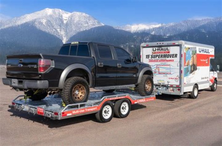 Can you tow a travel trailer with a Uhaul truck?