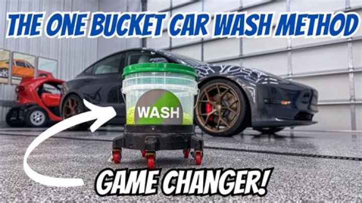 Can you wash your car with a bucket?