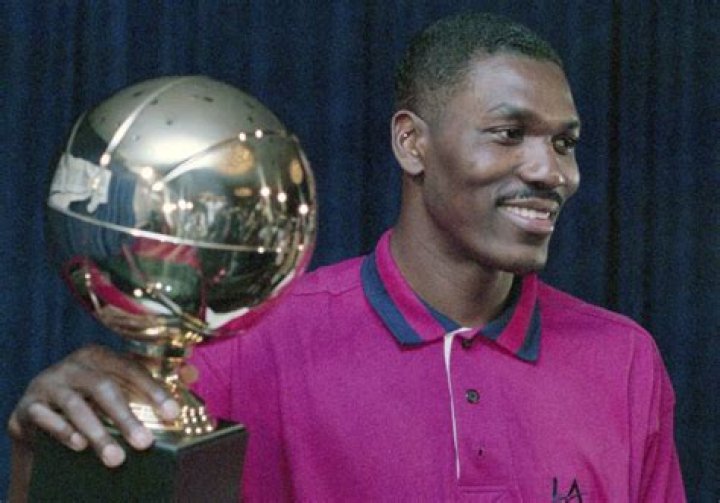 Did Hakeem Olajuwon win a NCAA championship?
