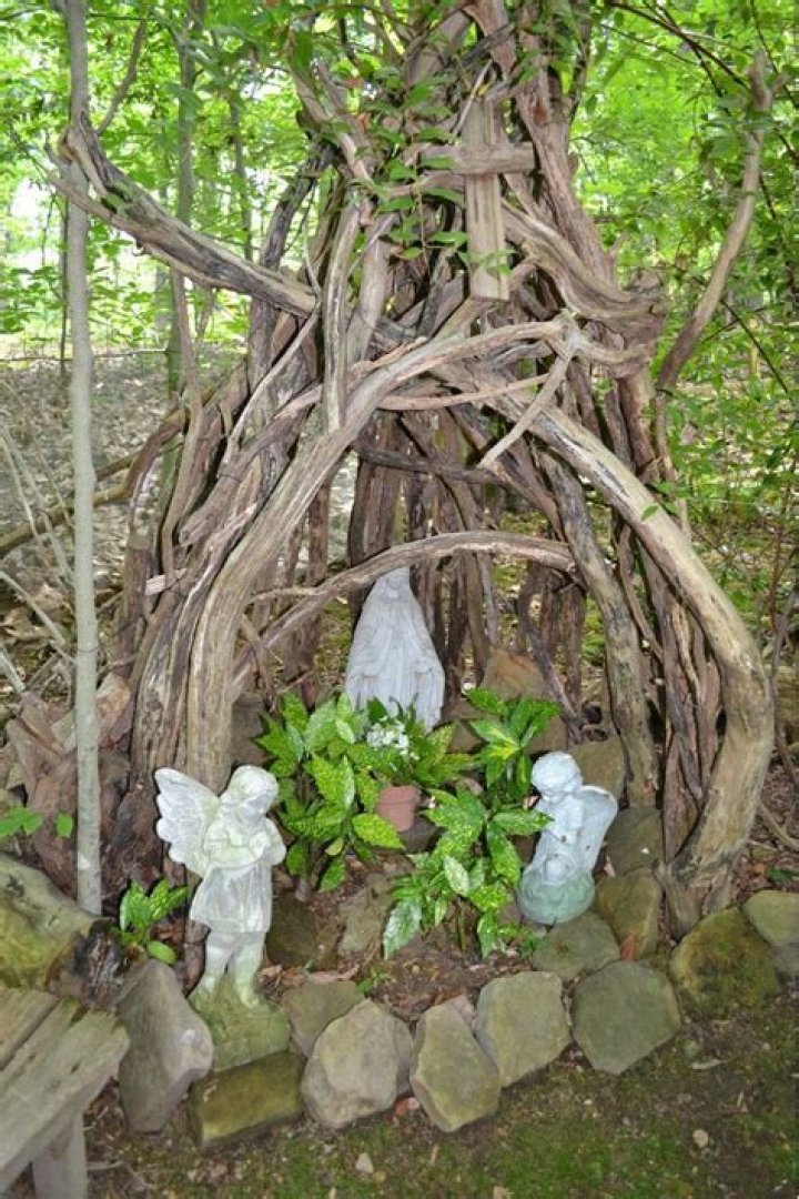 Did pagans worship trees?