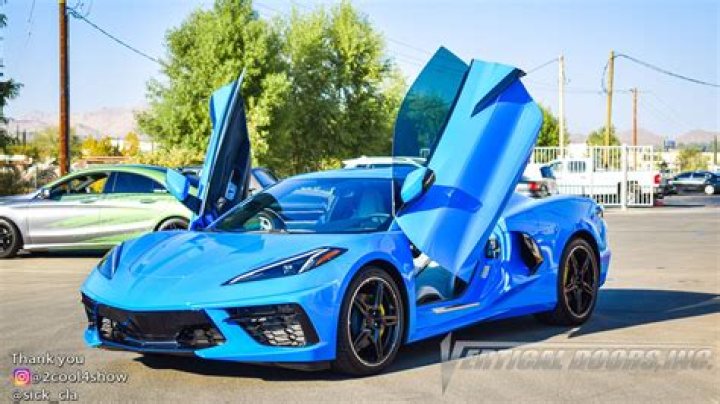 Do Corvettes have butterfly doors?