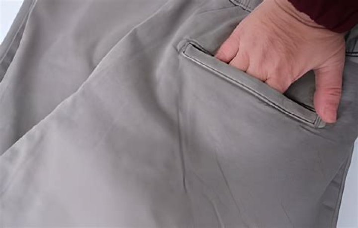 Do dresses have pockets?
