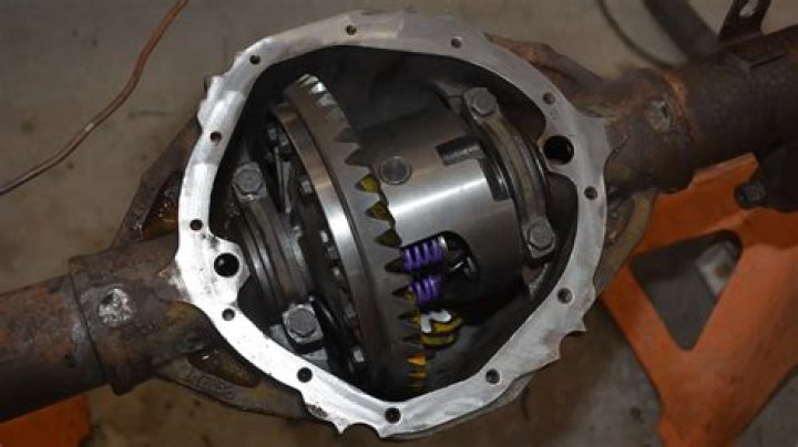 Do Toyota Tundras have locking differentials?
