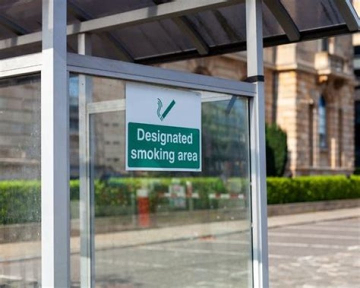 Do you have to provide a smoking area at work?