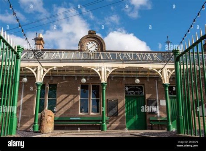 Does Brechin have a train station?