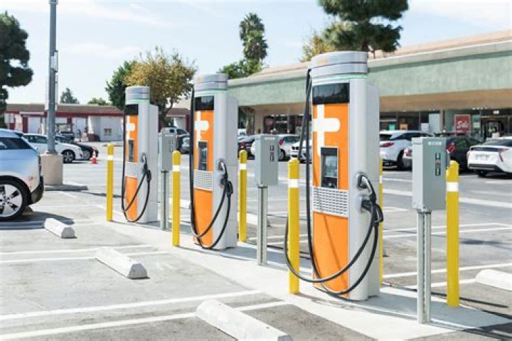 Does ChargePoint have stock?