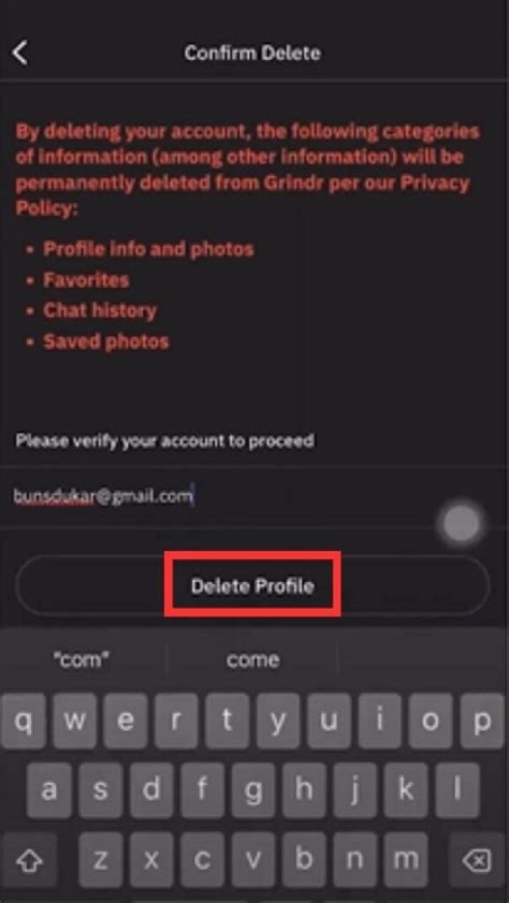Does deleting Grindr app delete profile?