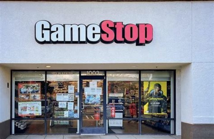 Does GameStop accept games?