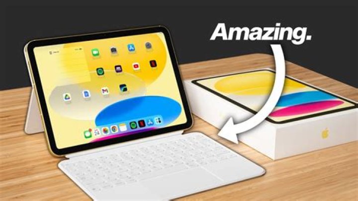 Does Magic keyboard work with case?