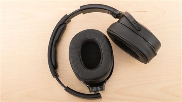 Does SkullCandy Hesh 3 work with ps4?