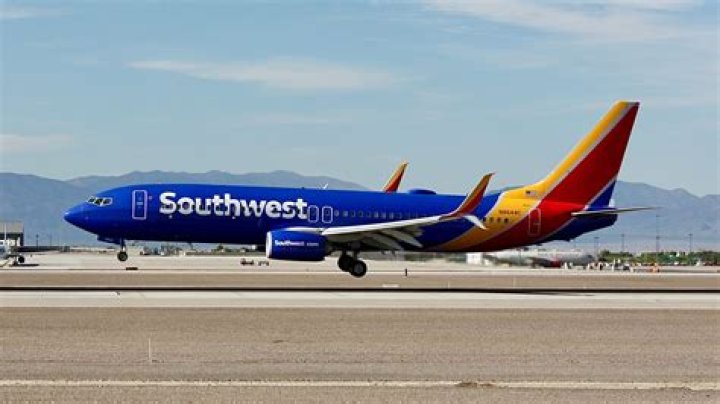 Does Southwest fly out of Hobby?