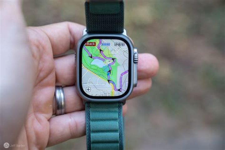 Does the apple 5 Watch have GPS?