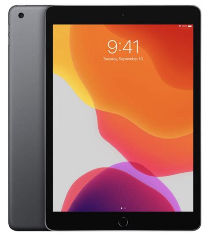 Does the iPad 7th Gen have wireless charging?
