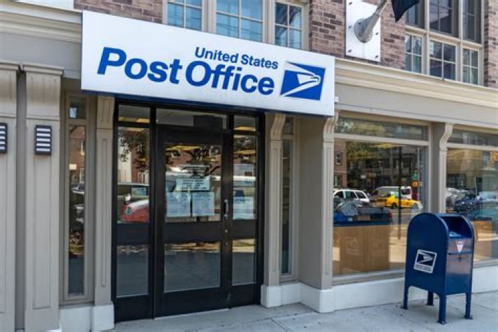Does the US Post Office have a book rate?