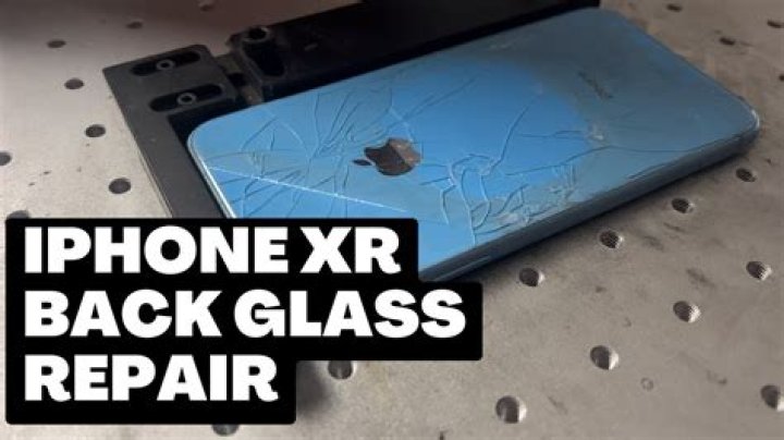 Does the XR have a glass back?