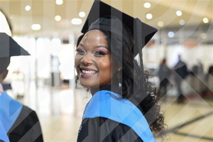 Does Vaal University of Technology offer distance learning?