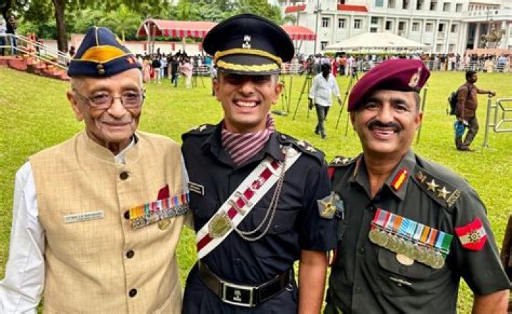 How can I become a lieutenant in Indian Army?