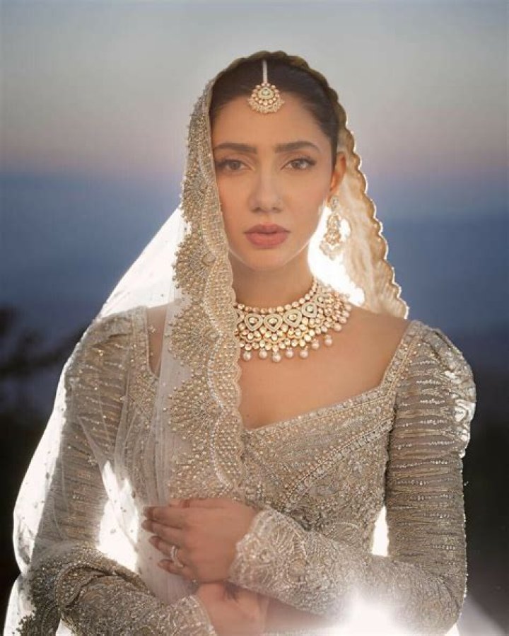 How can I look like Mahira Khan?
