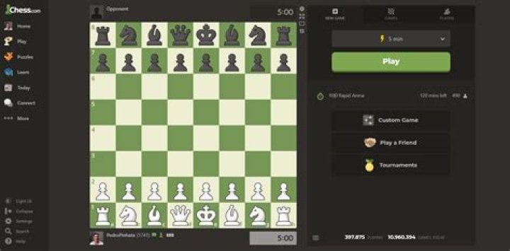 How can I play online chess with my friend?