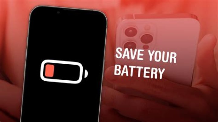 How can I save battery power on my tablet?