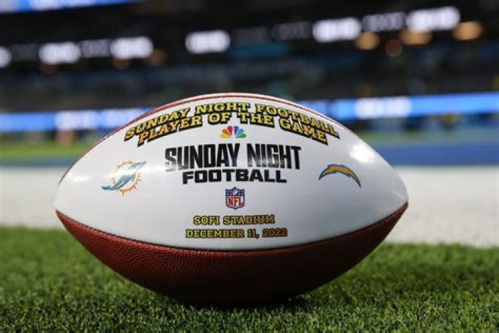 How can I watch Sunday Night Football 2020?