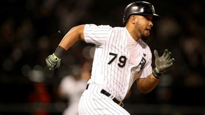 How can I watch the White Sox game?