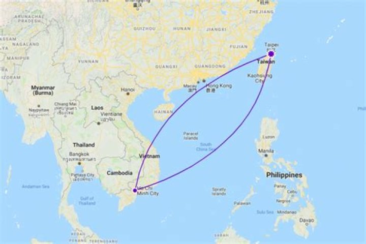 How close is Taiwan to Vietnam?