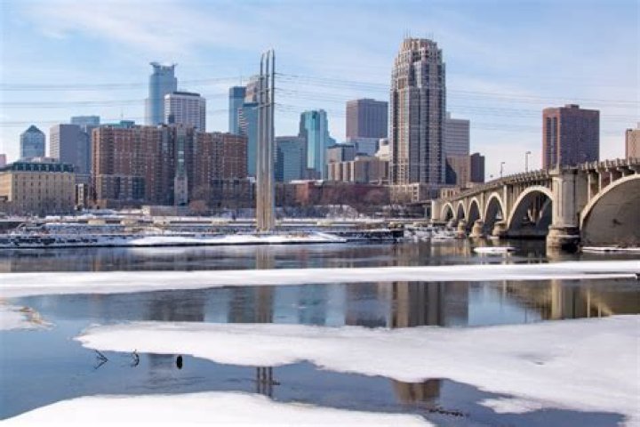 How cold is Minnesota in December?