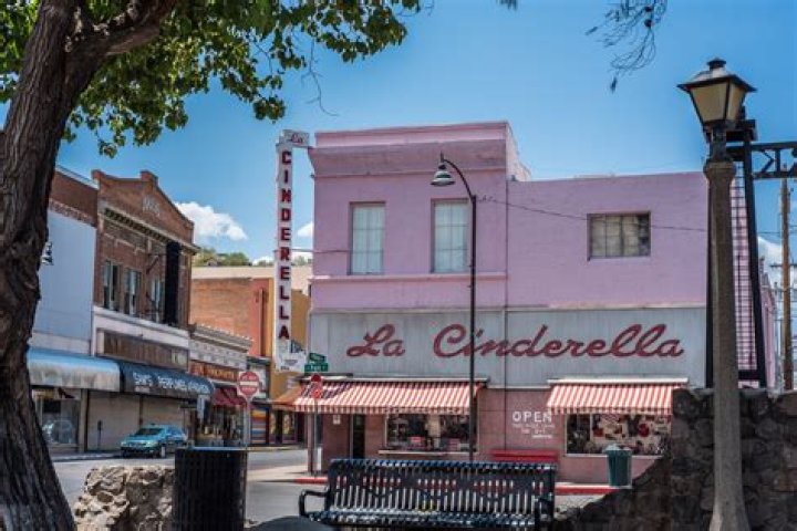 How dangerous is Nogales Mexico?