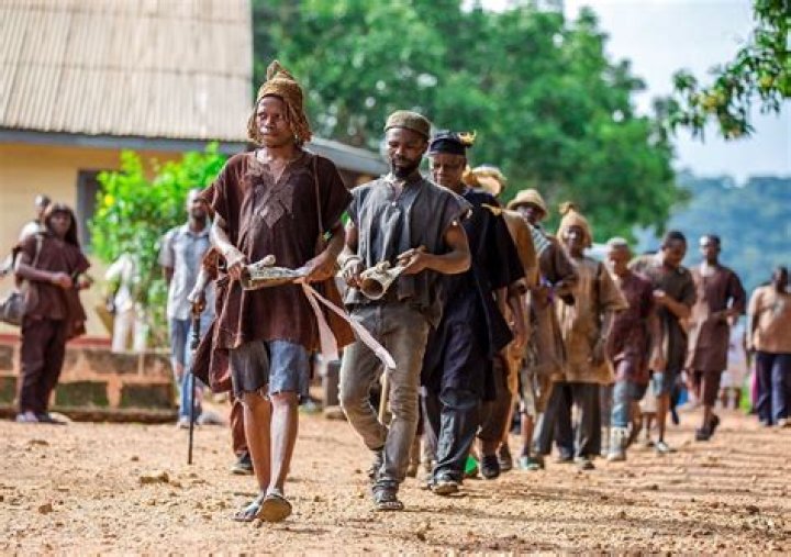 How did the ewes come to Ghana?