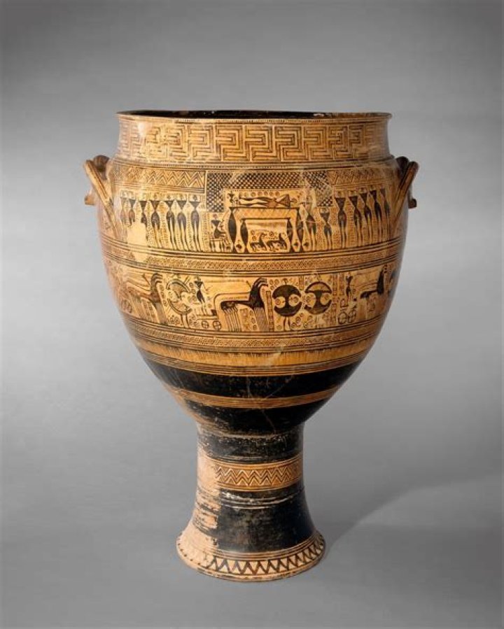 How did the Greeks make amphora?