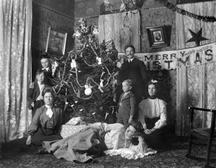 How did they celebrate Christmas in the 1800s?