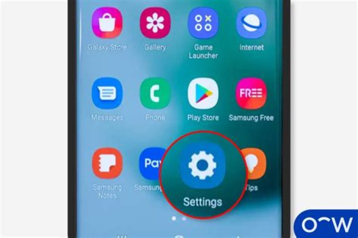 How do I access my camera on my Samsung phone?