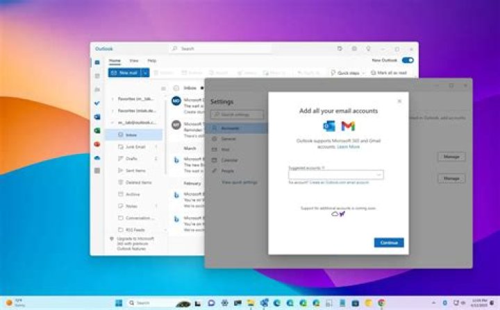 How do I add a field in MailChimp?